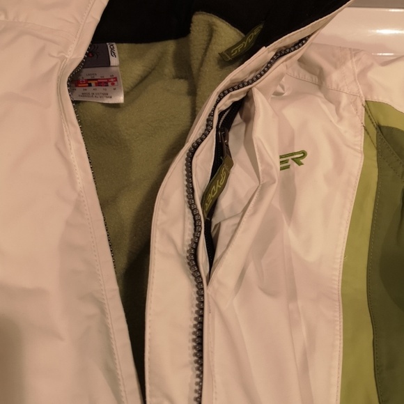 Ski jacket - Picture 5 of 8